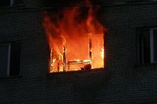 Kebakaran Gedung Apartemen, Seorang Ayah dan Dua Anaknya Tewas