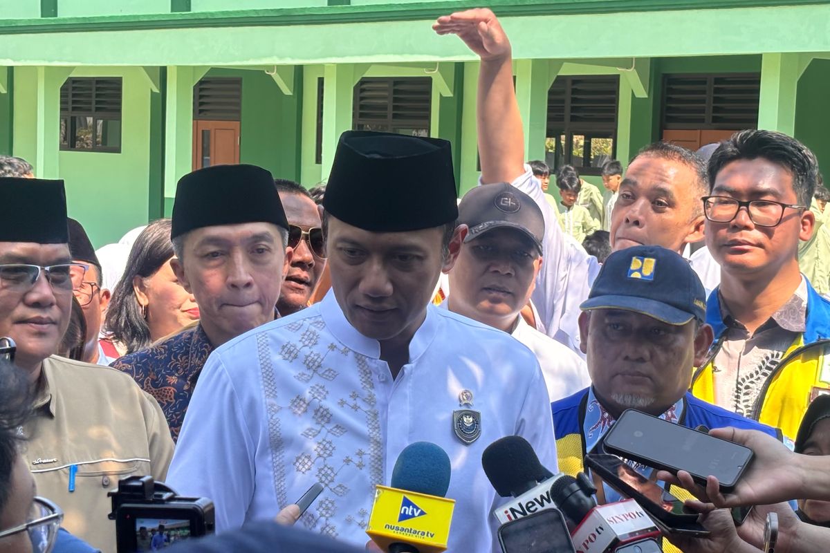 Menko AHY: Giant Sea Wall Pantura Akan Dikombinasikan dengan Mangrove