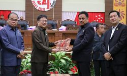 Sah, Gubernur dan DPRD Sulut Setujui KUA-PPAS APBD 2019