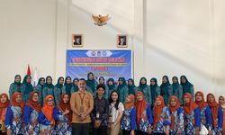 Perempuan Desa Jadi Garda Depan Literasi Keuangan Keluarga