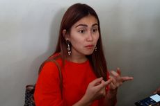 Ayu Ting Ting Akui Belum Pernah Beritahu Anak tentang Enji