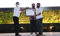 Maknai 25 Tahun IPO, Telkom Selenggarakan Dua Program CSR