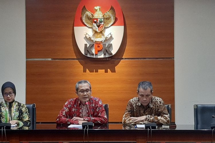 Wakil Ketua KPK Alexander Marwata dalam konferensi pers di Gedung Merah Putih KPK, Jumat (14/2/2020).