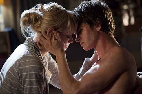 Andrew Garfield Mengaku Berbohong pada Emma Stone soal Perannya dalam Spider-Man: No Way Home