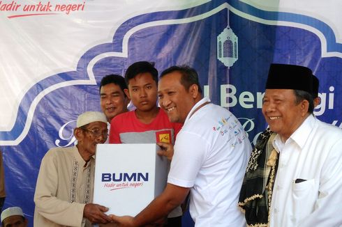 Jelang Lebaran, RNI Bagikan Paket Sembako di Semarang