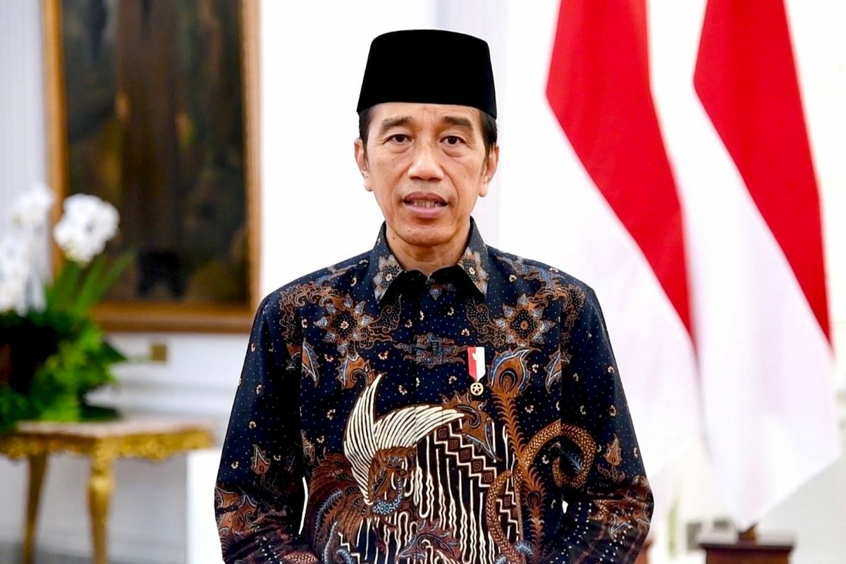 Presiden Joko Widodo menyampaikan ucapan belasungkawa atas meninggalnya putra sulung Gubernur Jawa Barat Ridwan Kamil, Emmeril Kahn Mumtaz dalam pernyataannya di Istana Merdeka, Sabtu (4/6/2022).