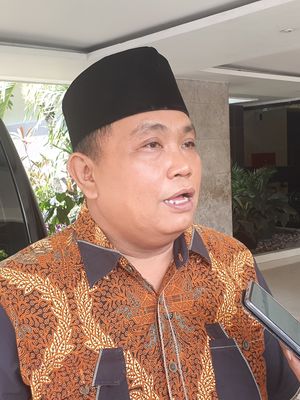 Wakil Ketua Umum Partai Gerindra Arief Poyuono mendatangi kompleks Istana Kepresidenan, Jakarta, Kamis (1/8/2019). 