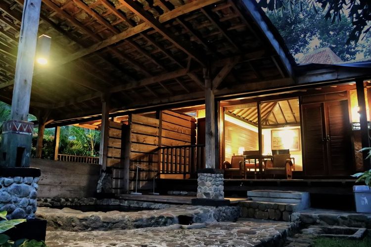Dari glamping hingga vila bernuansa alam, ini rekomendasi tempat staycation di Sentul, Bogor, yang cocok untuk liburan keluarga. Salah satunya Tirta Arsanta.