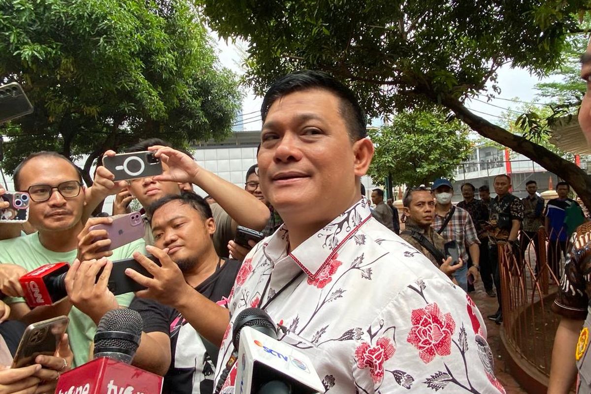 Direktur Reserse Kriminal Khusus Polda Metro Jaya Kombes Ade Safri Simanjuntak di Mapolda Metro Jaya, Jumat (24/11/2023). 