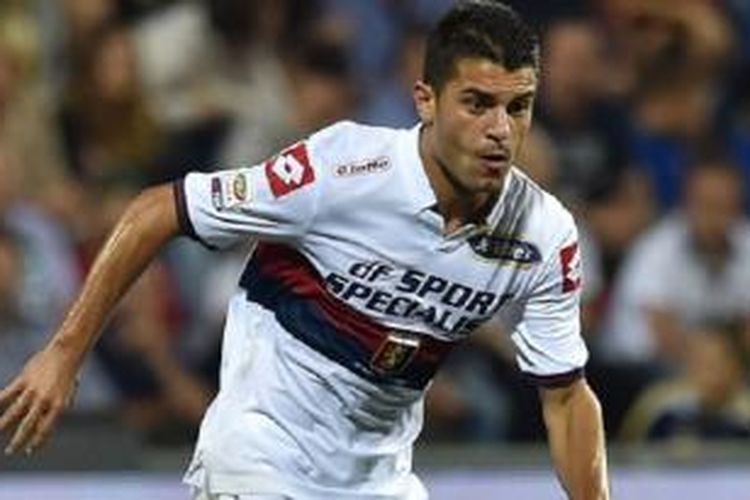 Iago Falque pindah ke AS Roma dari Genoa dengan status pemain pinjaman.
