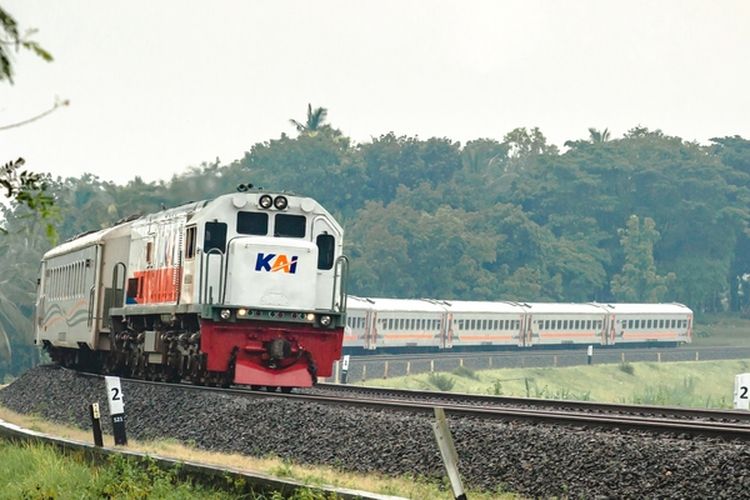  PT Kereta Api Indonesia (KAI) memberikan diskon 20 persen untuk pembelian tiket kereta api lewat program NGOPI BARENG KAI 2024 yang digelar pada 1-2 Maret 2024.