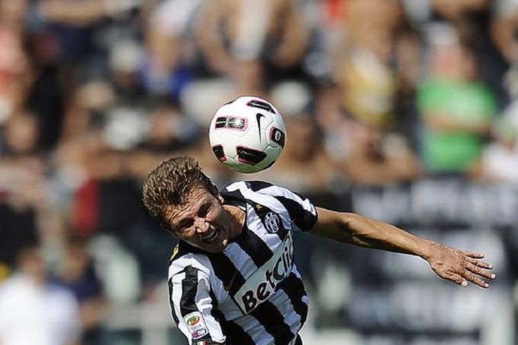 Mantan bek Juventus, Marco Motta, selangkah lagi gabung dengan Persija Jakarta