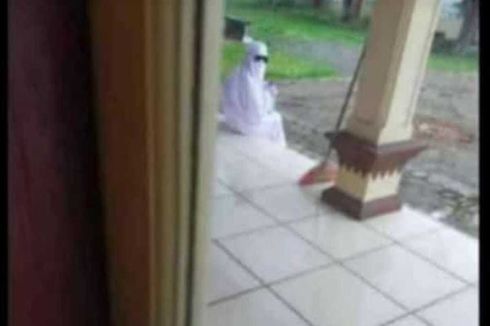 Sosok Serupa Pocong Minta Uang ke Warga Lampung, Diduga Depresi Terlilit Pinjol