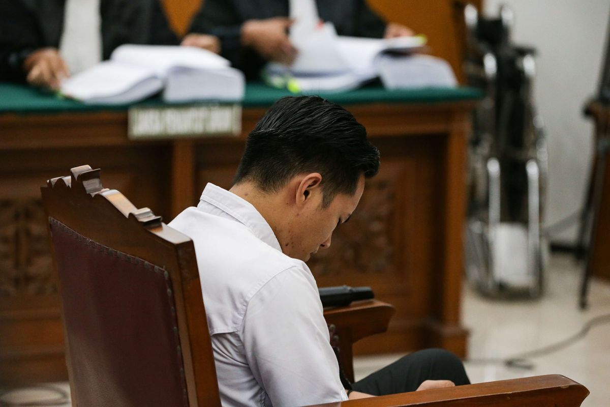 Terdakwa kasus pembunuhan berencana Brigadir Nofriansyah Yosua Hutabarat atau Brigadir J, Richard Eliezer menjalani sidang pembacaan tuntutan di Pengadilan Negeri Jakarta Selatan, Rabu (18/1/2023).