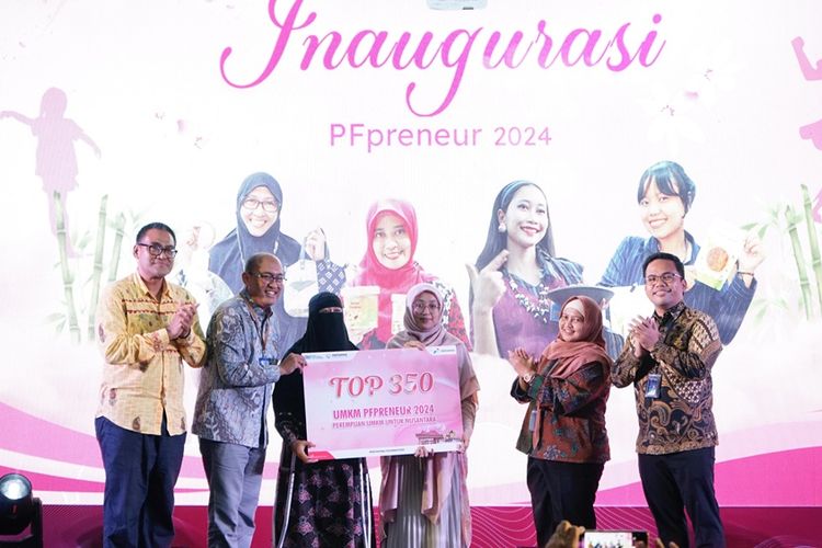 Pertamina mengukuhkan 350 UMKM perempuan (womenpreneur) dalam program PFpreneur pada Jumat (28/2/2025).