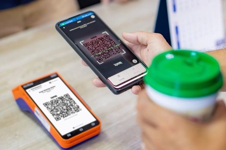 BRI mencatatkan kinerja positif di segmen merchant. Nilai penjualan (sales volume) merchant mencapai Rp 105,5 triliun, tumbuh 27,2 persen year on year (YoY) dibandingkan periode sama pada 2024.