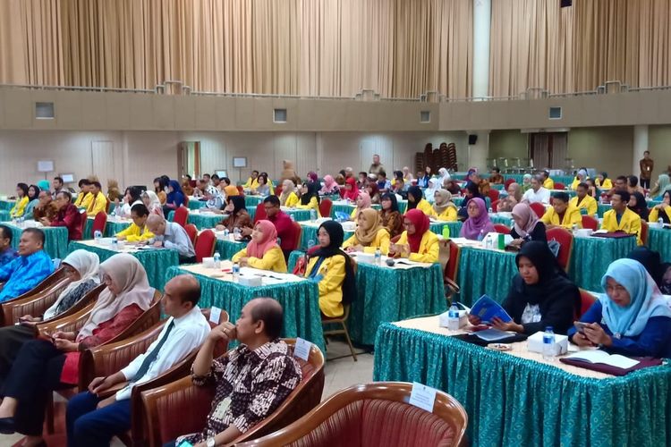 Universitas Terbuka (UT) dengan tema Peran Matematika, Sains dan Teknologi dalam Kebencanaan yang diadakan di Universitas Terbuka Convention Center (UTCC), Tangerang Selatan (3/10/2019).