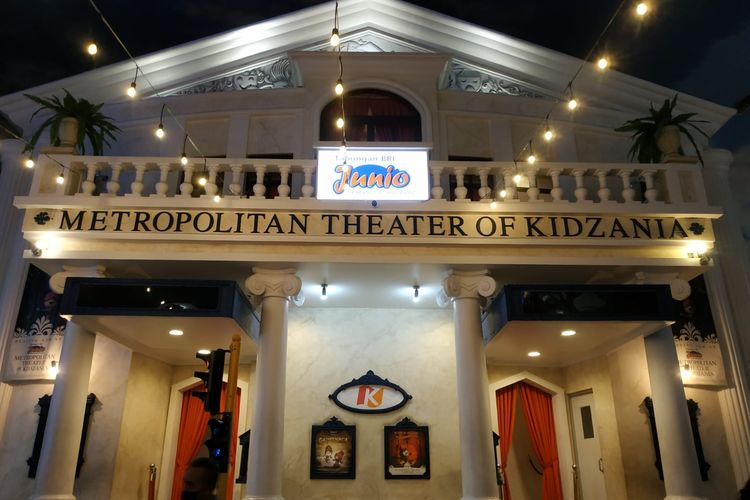 Ilustrasi teater di KidZania, Pacific Place, Jakarta Pusat