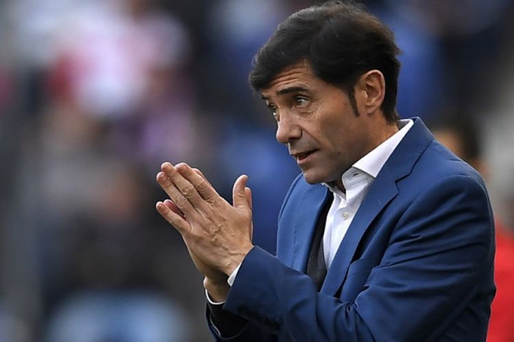 Ekspresi pelatih Valencia, Marcelino Garcia Toral, dalam pertandingan La Liga Spanyol menghadapi Espanyol di Stadion RCDE, Cornella de Llobregat, Spanyol, pada 19 November 2017.