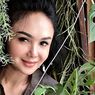 Cara Merawat Tanaman ala Yuni Shara, Beri Vitamin Kasih Sayang