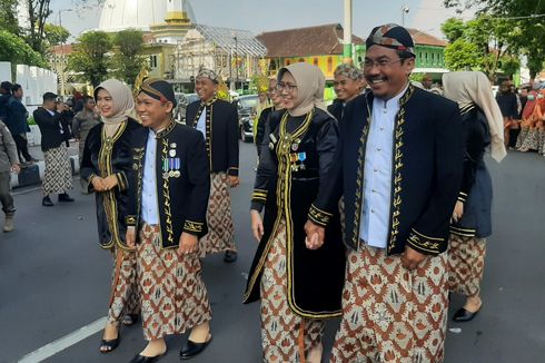 Menilik Pakaian Pemimpin Lumajang di Hari Jadi ke-767, Baju Sejak Zaman Kepatihan Tahun 1910