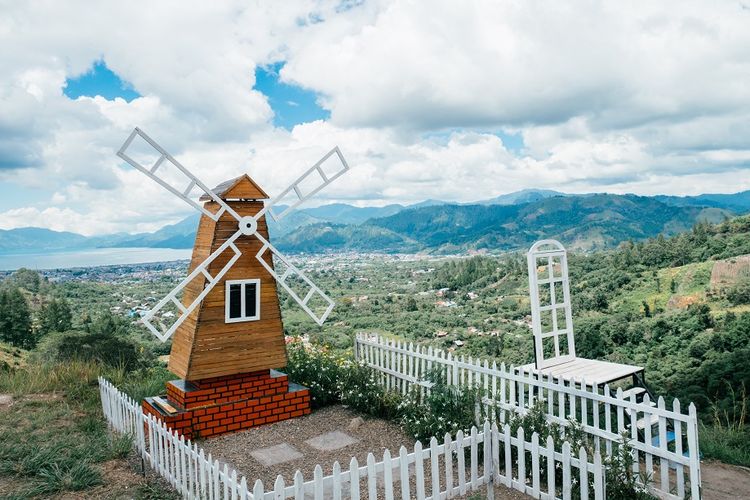 Buntul Rintis, Takengon, salah satu tempat wisata di Aceh.