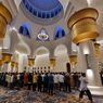 Masjid Sheikh Zayed di Solo Buka untuk Umum, Ribuan Orang Ikuti Shalat Subuh Pertama