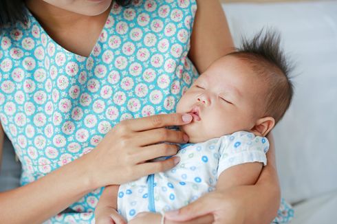 Terungkap, Penyebab Bayi Menolak ASI Perah dari Kulkas