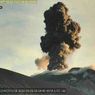 Gunung Ile Lewotolok Semburkan Material Vulkanik Setinggi 500 Meter, Masyarakat Diminta Waspada