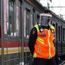 Begini Kronologi Penumpang KRL yang Terjebak hingga Akhirnya Keluar dari Kereta di Stasiun Bekasi