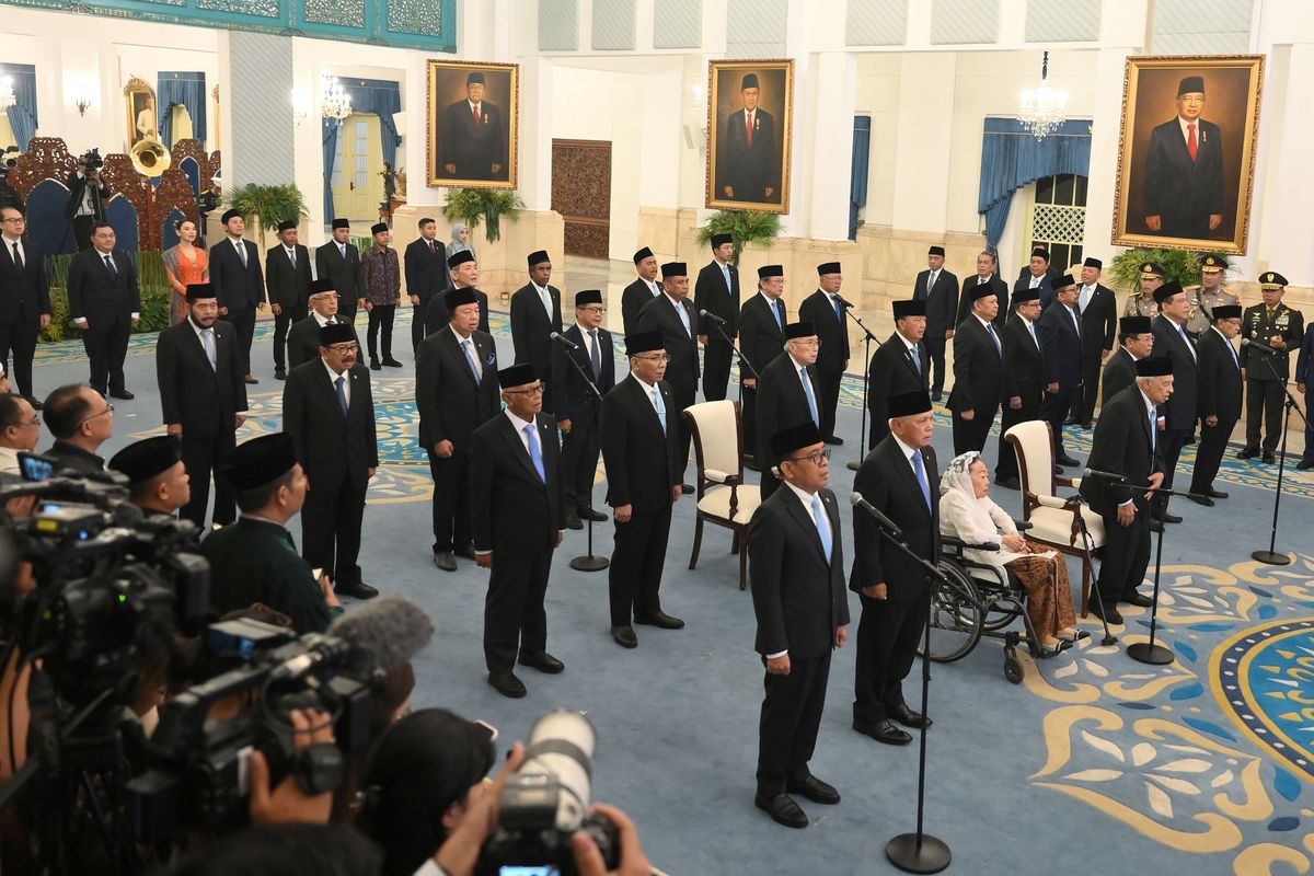 President Prabowo Officially Inaugurates 26 Members of the Presidential Advisory Council