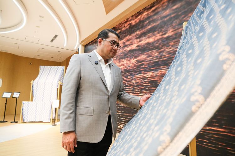 Menteri Ekonomi Kreatif, Teuku Riefky Harsya, dalam Osaka Expo 2025, di Yumeshima Island, Osaka, Jepang, Minggu (13/10/2025). 