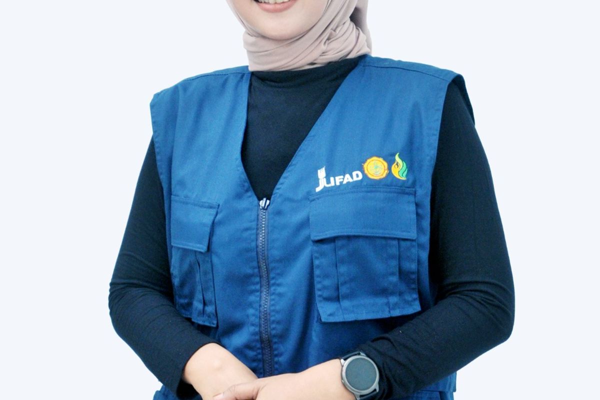 Gusti Ayu Ngurah Megawati, pelaku usaha muda pertanian dari Kabupaten Pacitan Jawa Timur (Jatim) yang meraih omzet belasan juta dan menembus pasar global dari produk olahan aren.
