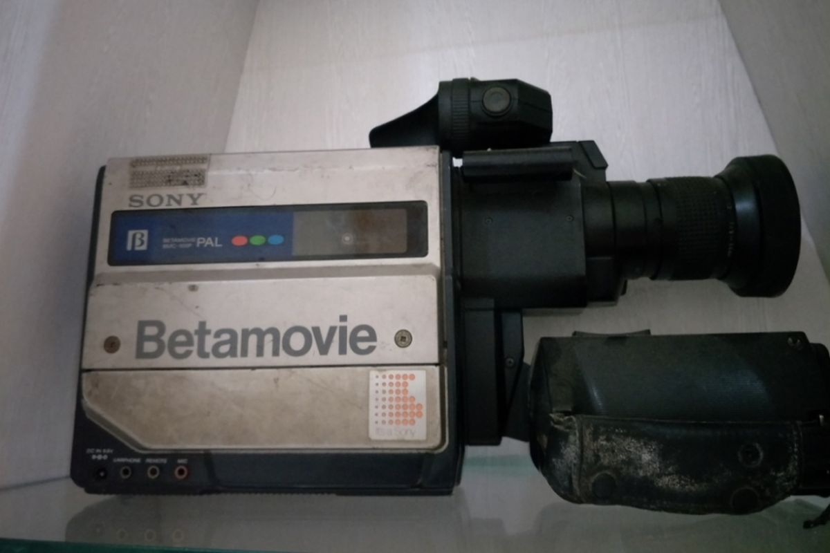 Sony Betamovie DC 96 V, salah satu kamera antik koleksi Polda Metro Jaya. Foto diambil Selasa (27/2/2018).