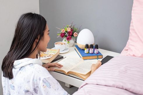 Jalani WFH Tanpa Stres dengan Essential Oil Ini