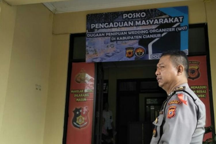 Jajaran Polres Cianjur, Jawa Barat membuka posko pengaduan bagi masyarakat yang menjadi korban dugaan penipuan wedding organizer