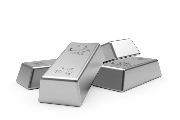 Ilustrasi perak batangan. Harga perak melonjak tajam di tengah proyeksi pasar yang masih defisit. Namun, permintaan industri diperkirakan melemah pada tahun depan.