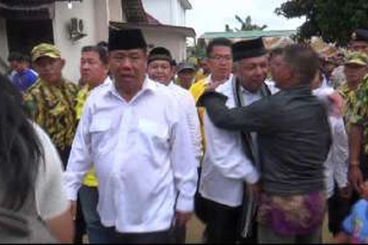 Pasangan Hidayat Arsani dan Sukirman yang diusung koalisi besar di Pilgub Bangka Belitung.