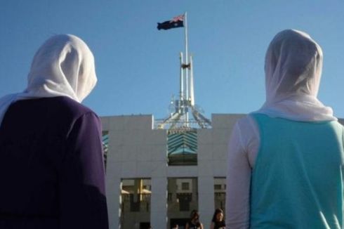 Hijab Harus Dibuka Sementara di Gedung Parlemen Australia