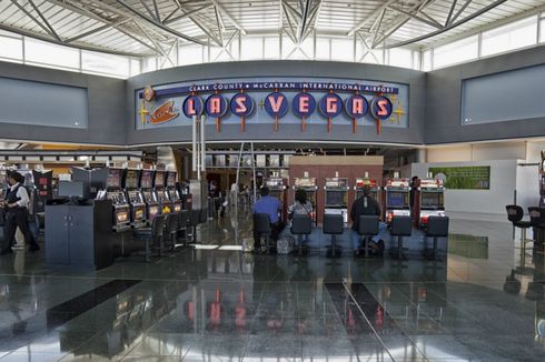 Otoritas di Las Vegas Berniat Batasi Iklan Ganja di Bandara