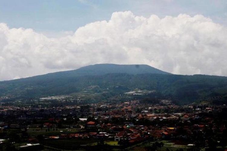 Gunung Tangkuban Parahu.