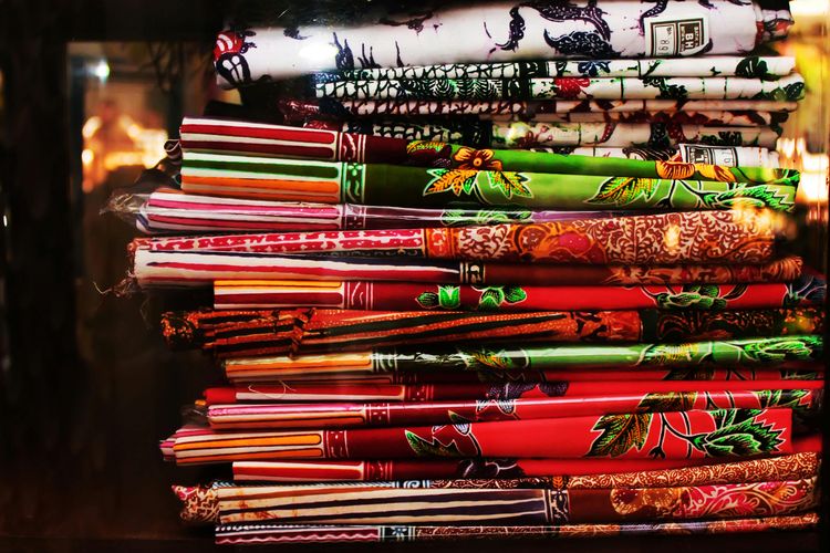 4 Cara Merawat Kain Batik agar Awet Dipakai Bertahun-tahun 