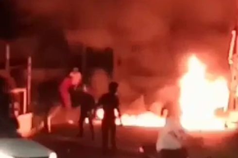 Sepeda Motor Hangus Terbakar Saat Isi BBM di SPBU, Pemiliknya Kabur