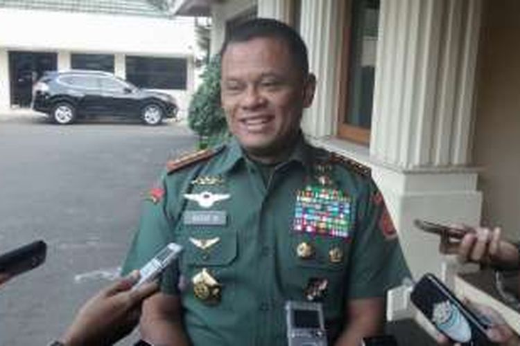 Panglima TNI Jenderal Gatot Nurmantyo saat ditemui di kantor Kemenko Polhukam, Jakarta Pusat, Kamis (4/8/2016).