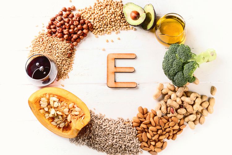 Angka kebutuhan vitamin E harian untuk usia anak sekitar 4-8 mg. Saat dewasa kita membutuhkan 15-20 mg dan untuk ibu menyusui sekitar 19 mg. 