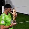 Emiliano Martinez Kiper Terbaik Piala Dunia 2022: Save Krusial, Pahlawan Adu Penalti
