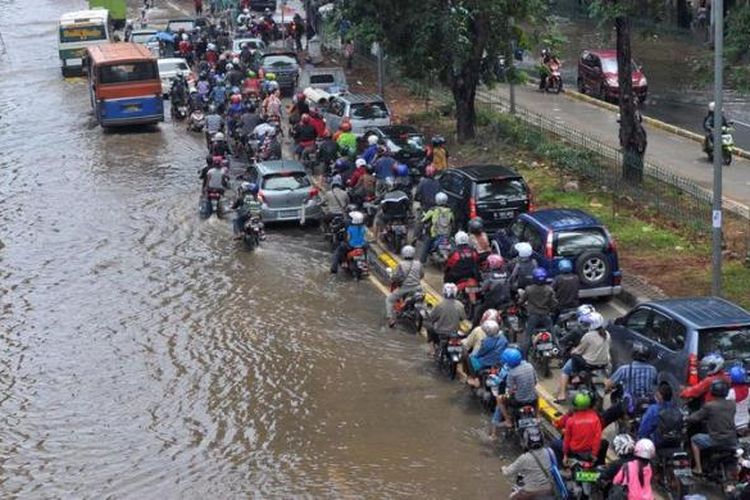 Ini 12 Titik Langganan Banjir Di Jakarta Selatan