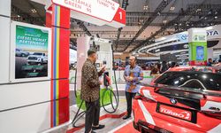 Sambut Era Berkelanjutan, Pertamina Patra Niaga Kenalkan Produk Energi Bersih pada GIIAS 2024