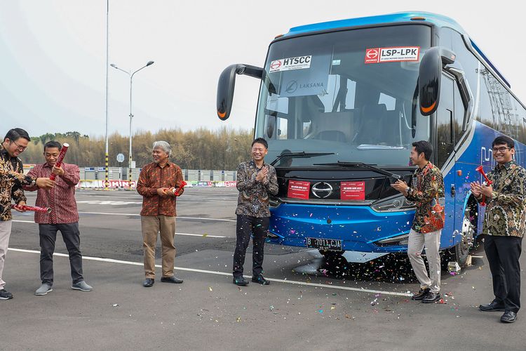 Hino Driving School