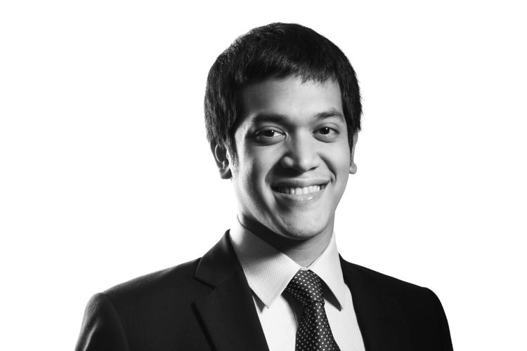 Muhammad Kerry Adrianto jadi tersangka kasus korupsi minyak mentah, ia merupakan anak Riza Chalid.